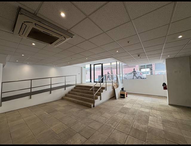 230M² RETAIL TO LET IN CAPE TOWN CITY CENTRE